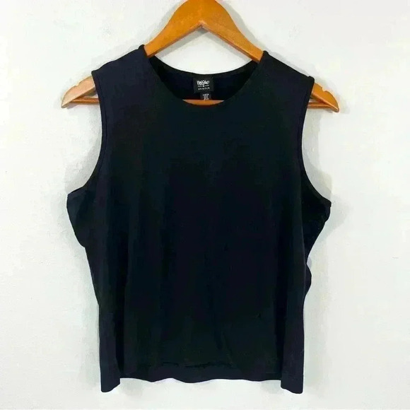 Mossimo black sleeveless stretchy top - Picture 1 of 2